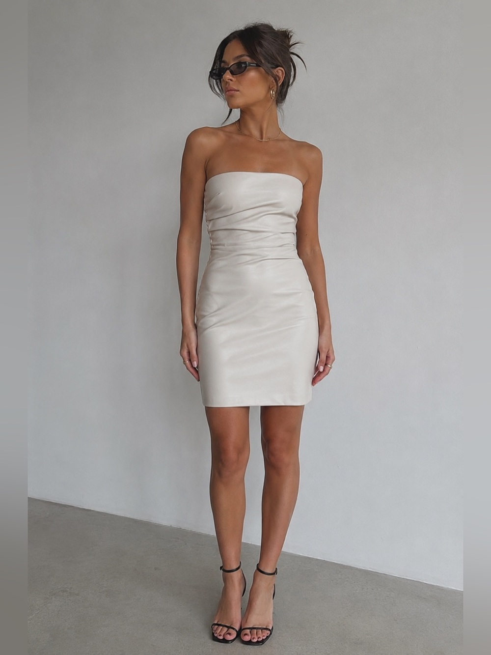 cream leather mini dress Susana Monaco | Dresses | Susana Monaco Strapless Gathered Fauxleather In Large New Bodycon dress Color:Graphite Gray Category_All Cocktail Dresses Bahamas Vacation Outfits — adjustable tie
